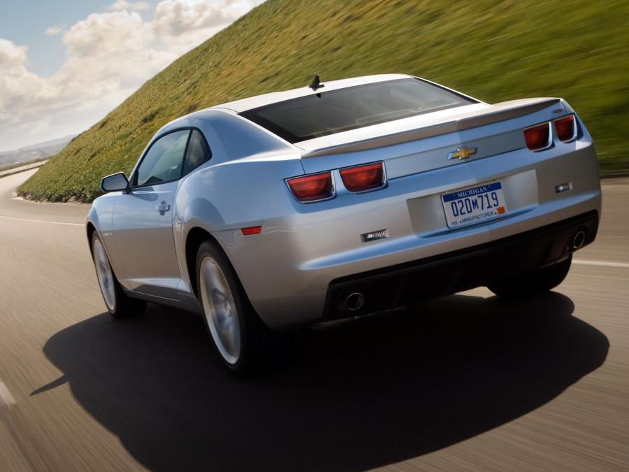 Chevrolet Camaro RS 2009 года  (фото 49 из 89)